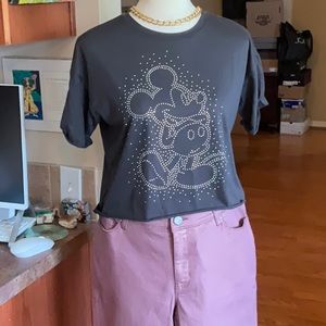 NWOT Disney Mickey Mouse GrayBlack Cropped T-Shirt Size M
